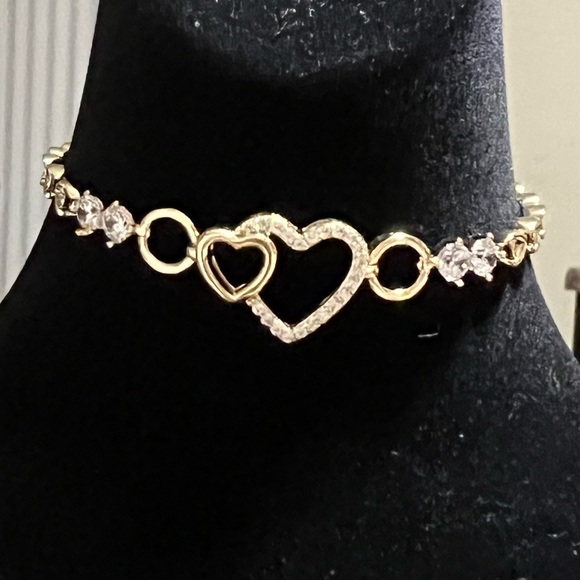 2 heart lover women’s  bracelet. - Picture 1 of 5